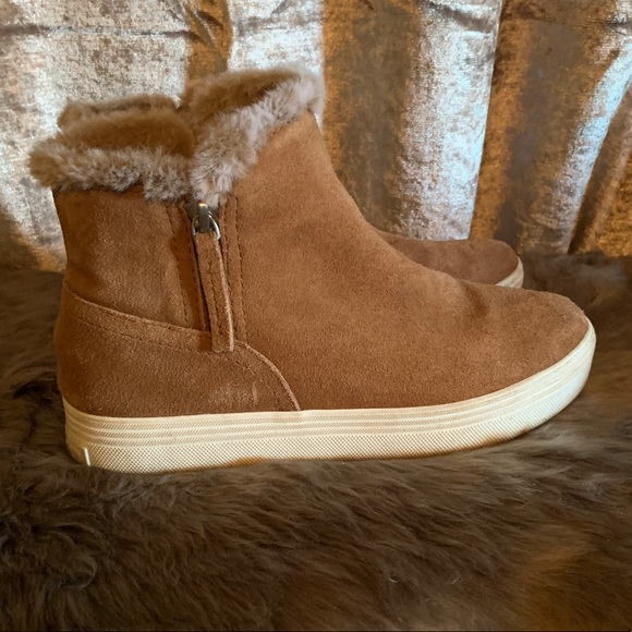 Dolce vita suede sneaker boot - Picture 7 of 8